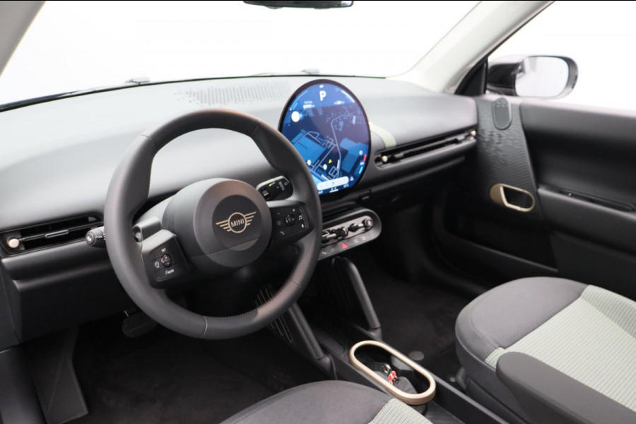 MINI Cooper E Essential XS 40.7 kWh * NIEUW * Volledige BMW Dealer Garantie