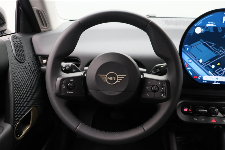 MINI Cooper E Essential XS 40.7 kWh * NIEUW * Volledige BMW Dealer Garantie