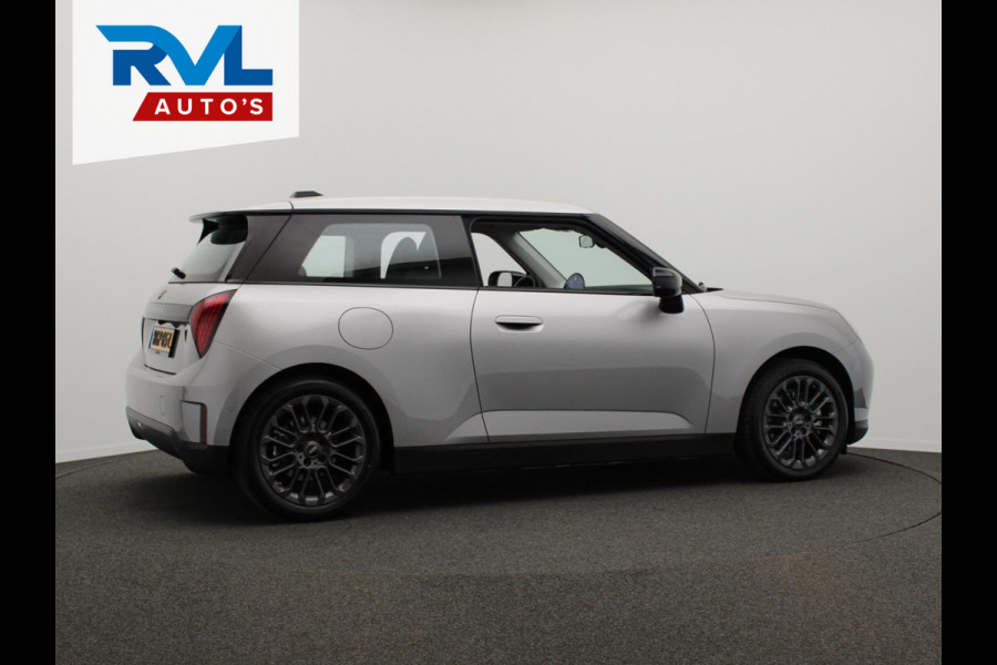 MINI Cooper E Essential XS 40.7 kWh * NIEUW * Volledige BMW Dealer Garantie