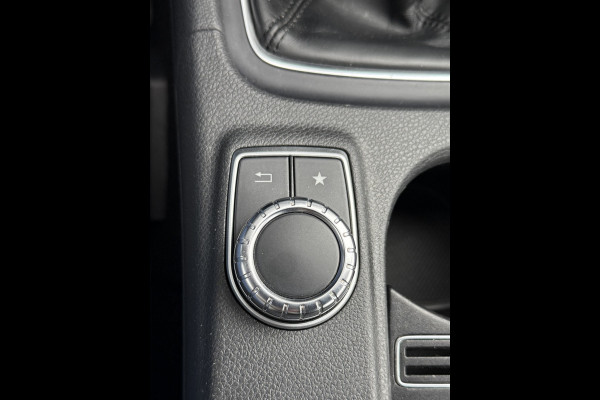 Mercedes-Benz A-Klasse BWJ 2017 | 180 123PK Lease Ed Ambition | LEDER/STOF | SPORTSTOELEN | NAVI | CLIMA | PDC | CRUISE |
