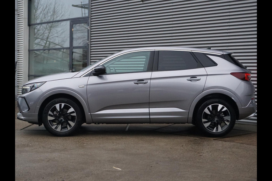 Opel Grandland 1.2 Turbo Level 3
