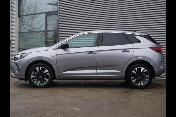 Opel Grandland 1.2 Turbo Level 3