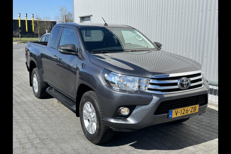 Toyota Hilux 2.4 D Cab Prof.*A/C*HAAK*CRUISE*CAMERA*3500KG-TRGW