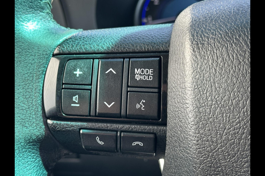Toyota Hilux 2.4 D Cab Prof.*A/C*HAAK*CRUISE*CAMERA*3500KG-TRGW