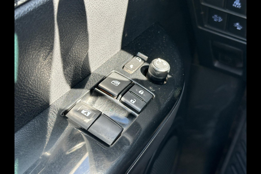 Toyota Hilux 2.4 D Cab Prof.*A/C*HAAK*CRUISE*CAMERA*3500KG-TRGW