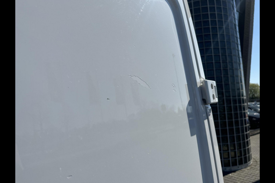 Volkswagen Crafter 35 2.0 TDI L3H3 Trendline*A/C*CRUISE*HAAK*3-PERS*