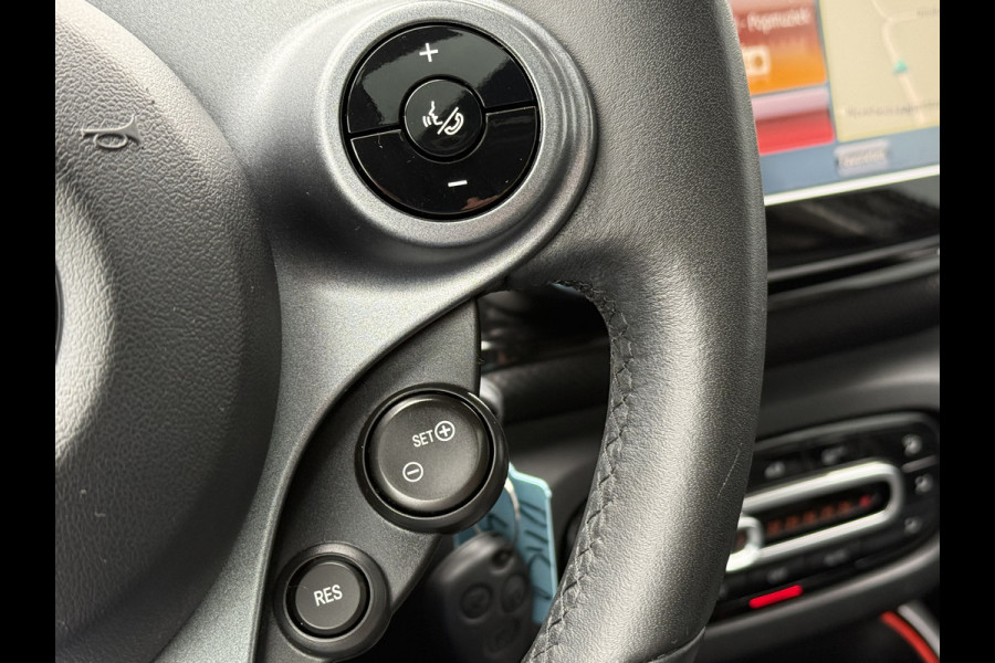 Smart Forfour BWJ 2020 | EQ Comfort PLUS 18 kWh | LEER | PANO | NAVI | CRUISE | CAMERA | CARPLAY |