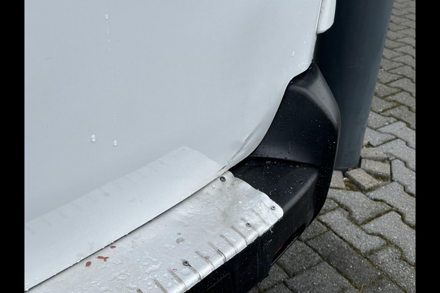 Peugeot Expert 231S 2.0 BlueHDI Premium*A/C*CRUISE*TEL*HAAK*3PER*