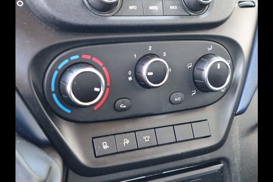 Iveco Daily 40C180 Hi-Matic Euro 6 BE-Trekker WB 375 cm - DC 6 Pers