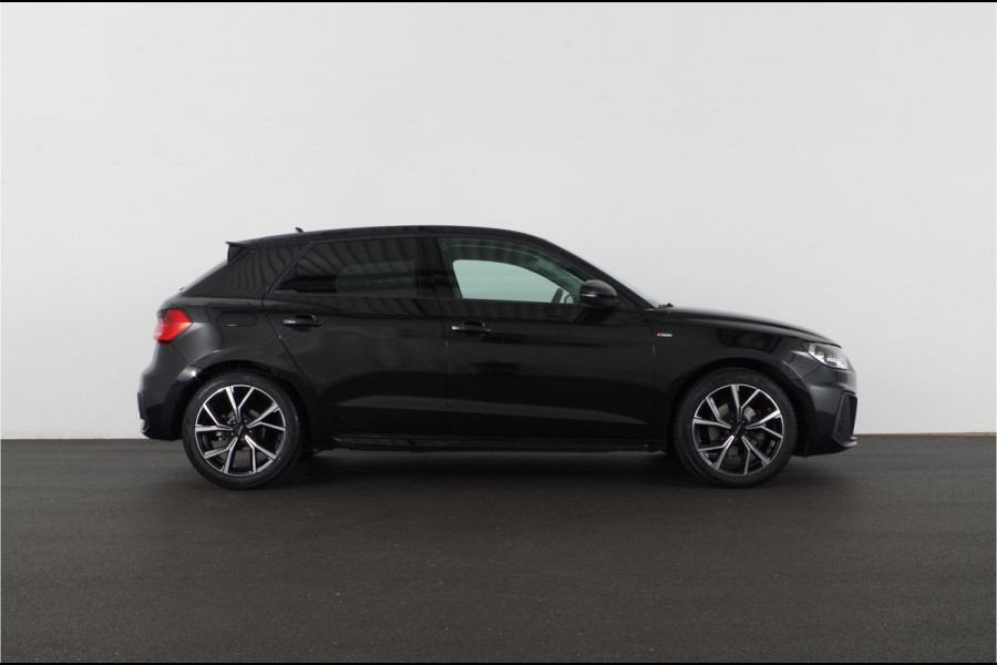 Audi A1 Sportback 30 TFSI S line > 116pk/17inch/Getint glas/stoelverwarming...