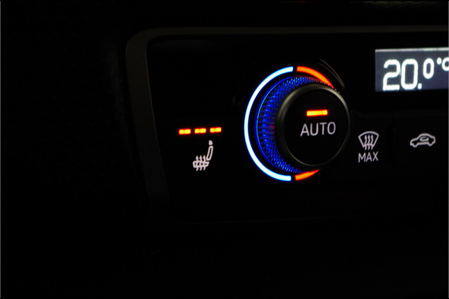 Audi A1 Sportback 30 TFSI S line > 116pk/17inch/Getint glas/stoelverwarming...