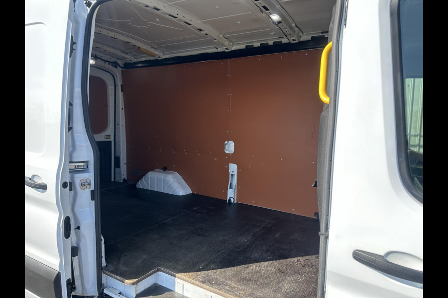 Ford Transit 350 2.0 TDCI L3H2 Trend RWD*3500KG HAAK*NAVI*A/C*