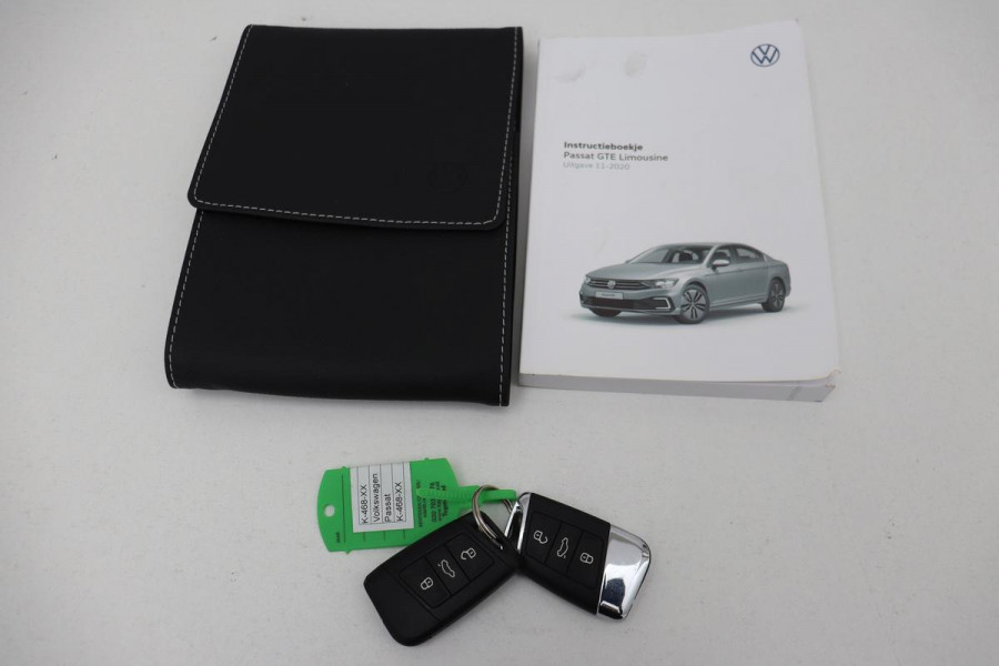 Volkswagen Passat 1.4 TSI PHEV GTE Business | Trekhaak | Carplay | Matrix LED | Adaptive cruise | Camera | Navigatie | Side Assist | Parkeerhulp
