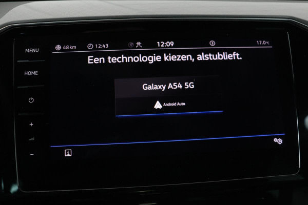 Volkswagen Passat 1.4 TSI PHEV GTE Business | Trekhaak | Carplay | Matrix LED | Adaptive cruise | Camera | Navigatie | Side Assist | Parkeerhulp