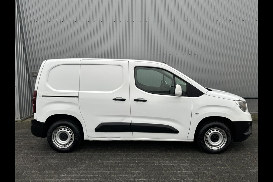 Opel Combo 1.5D L1H1*CARPLAY*NAVI*CRUISE*A/C*SHUIFDEUR*