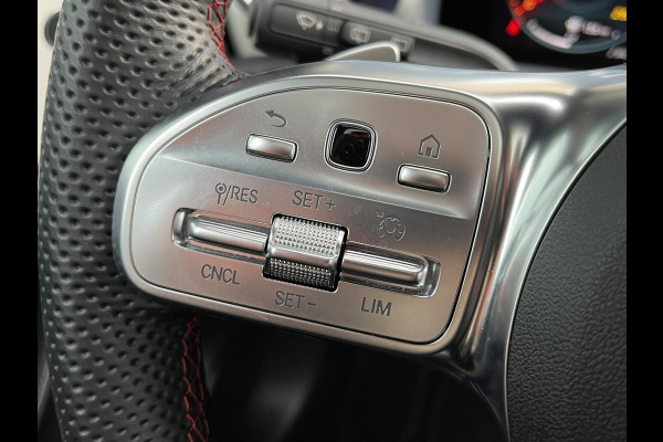 Mercedes-Benz A-Klasse 250 e AMG Line*PANO*WIDESCREEN*AMBIENTE LIGHT*BTW*