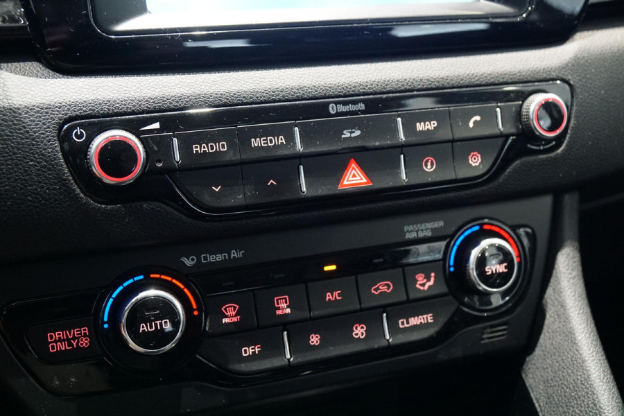 Kia Niro 1.6 GDi Hybrid First Edition + TREKHAAK / CAMERA /