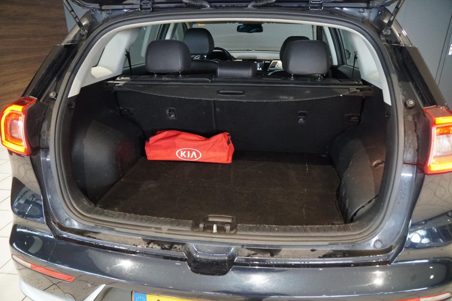 Kia Niro 1.6 GDi Hybrid First Edition + TREKHAAK / CAMERA /