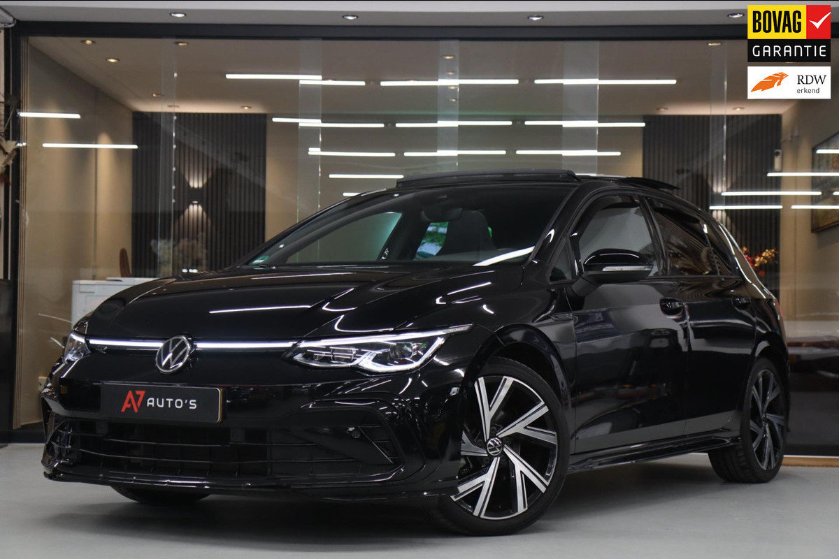 Volkswagen Golf 1.5 eTSI 3X R-Line PANO/IQLIGHT/BLINDESPOT/CARPLAY/VOLL Volkswagen Golf 1.5 eTSI 3X R-Line PANO/IQLIGHT/BLINDESPOT/CARPLAY/VOLL
