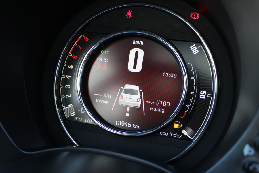Fiat 500 1.0 Hybrid RED | Panoramadak | Special Edition | Navigatie | Cruise Control