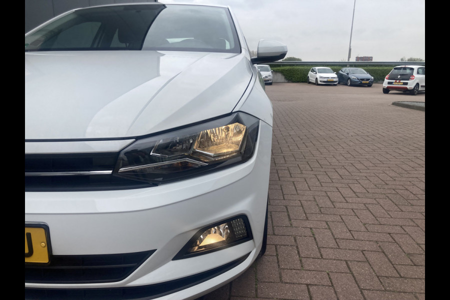 Volkswagen Polo 1.0 TSI 95pk Comfortline Exec. 5-drs. NAVI/CARPLAY/ADAPT.CRUISE/TREKHAAK