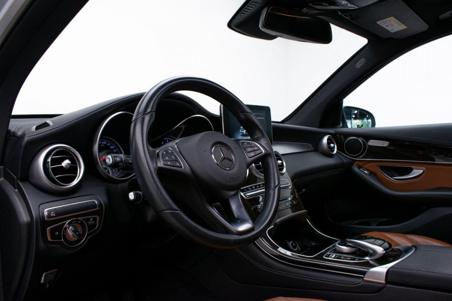 Mercedes-Benz GLC GLC250 4MATIC |Pano|Keyless|Leder|Cruise|Camera|
