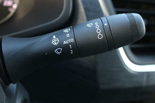 Renault Trafic 2.0 dCi 170pk L2 H1 Airco Automaat Navigatie Camera Led