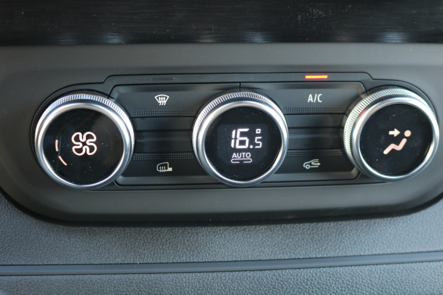 Renault Trafic 2.0 dCi 170pk L2 H1 Airco Automaat Navigatie Camera Led