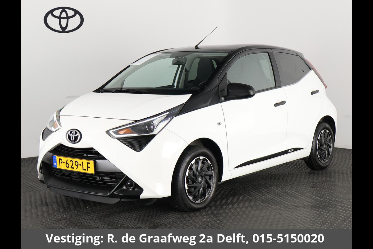 Toyota Aygo 1.0 VVT-i X-Fun Bi-Tone | Airco | Bluetooth | Privacy Glass | Toyota Aygo 1.0 VVT-i X-Fun Bi-Tone | Airco | Bluetooth | Privacy Glass |