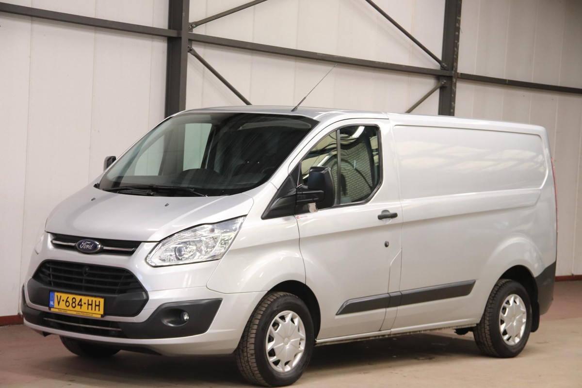 Ford Transit Custom 2.0 TDCI EURO 6 AIRCO CRUISE CONTROL Ford Transit Custom 2.0 TDCI EURO 6 AIRCO CRUISE CONTROL