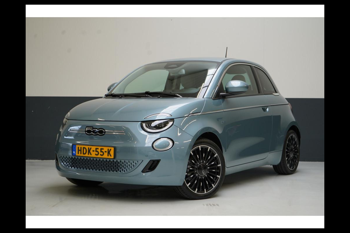 Fiat 500E 3+1 La Prima 42 kWh | Navigatie | Achteruitrijcamera | Lederen bekleding | Stoelverwarming Fiat 500E 3+1 La Prima 42 kWh | Navigatie | Achteruitrijcamera | Lederen bekleding | Stoelverwarming