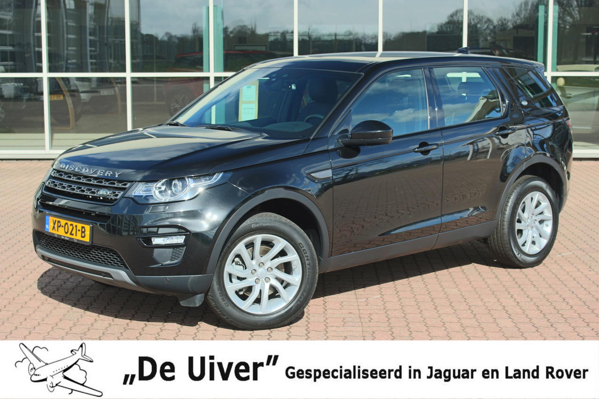 Land Rover Discovery Sport 2.0 SI4 240pk 4WD AUT 5p. Anniversary LAND ROVER Discovery Sport 2.0 SI4 240pk 4WD AUT 5p. Anniversary Land Rover Discovery Sport 2.0 SI4 240pk 4WD AUT 5p. Anniversary LAND ROVER Discovery Sport 2.0 SI4 240pk 4WD AUT 5p. Anniversary