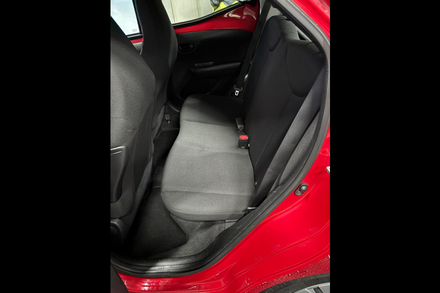 Toyota Aygo 1.0 VVT-i x-fun Airco | 5 deurs | Elktr. pakket