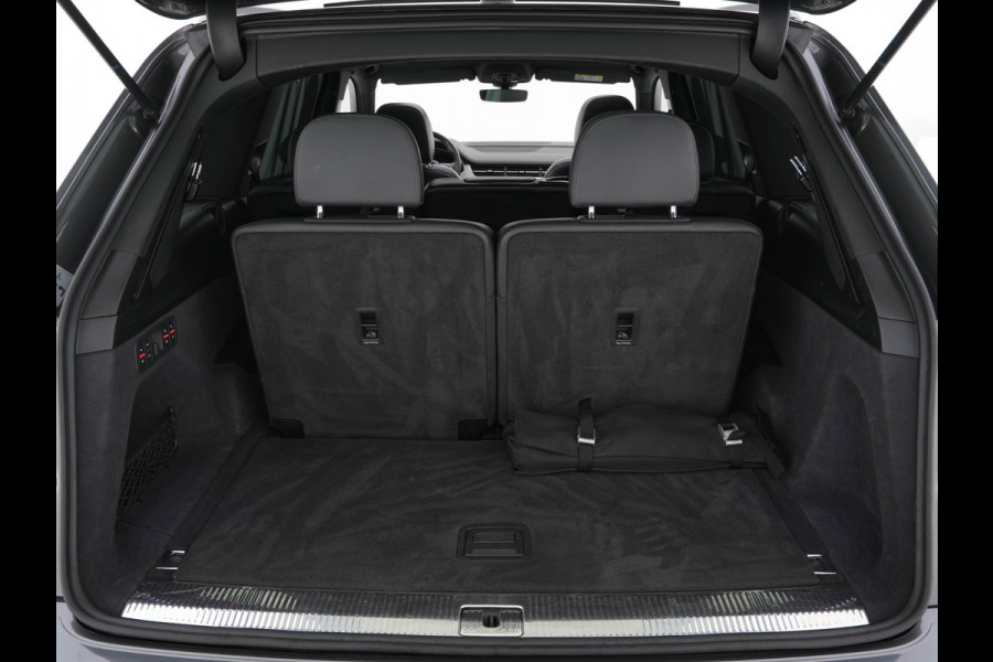 Audi SQ7 4.0 TDI quattro Pro Line + [ 7-Pers. ] Aut. *PANO | HEAD-UP | ADAPTIVE-CRUISE | BLIS | FULL-LEATHER | SOFT-CLOSE |  FULL-LED | TOP-VIEW | MEMORY-PACK | BOSE-SOUND | DIGI-COCKPIT | AMBIENT-LIGHT | NAVI-FULLMAP | TOWBAR | SPORT-SEAT