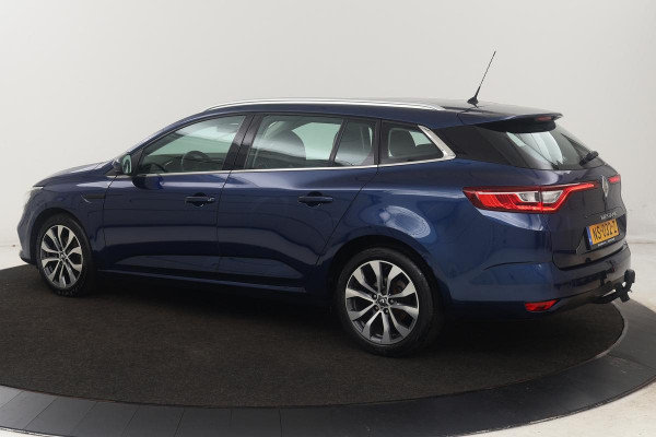 Renault Mégane 1.2 TCe Zen | Trekhaak | Navigatie | Parkeerhulp | Climate control | Cruise control | Bluetooth | DAB | Regen-/lichtsensor