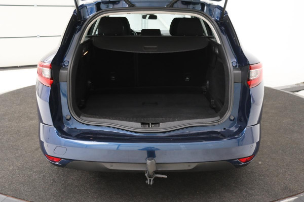 Renault Mégane 1.2 TCe Zen | Trekhaak | Navigatie | Parkeerhulp | Climate control | Cruise control | Bluetooth | DAB | Regen-/lichtsensor