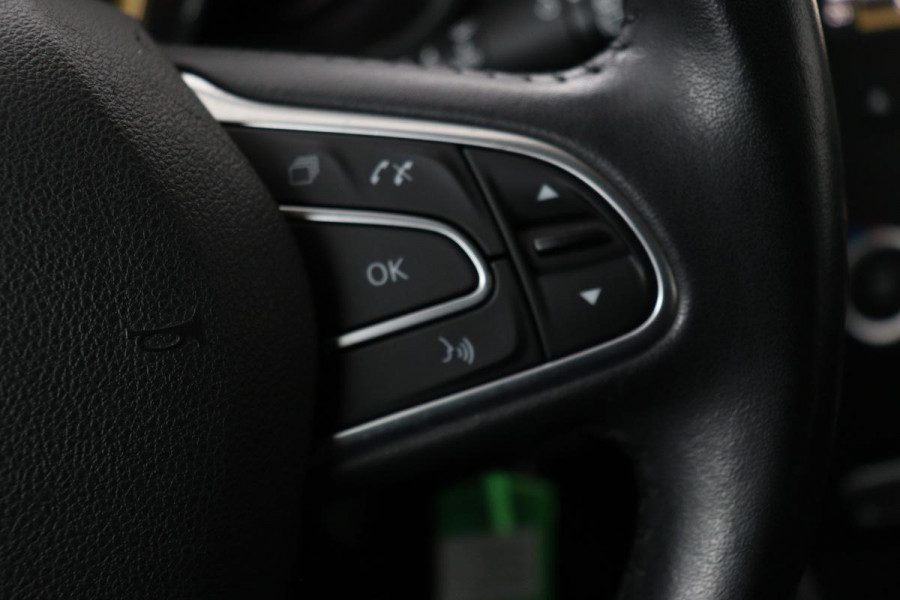 Renault Mégane 1.2 TCe Zen | Trekhaak | Navigatie | Parkeerhulp | Climate control | Cruise control | Bluetooth | DAB | Regen-/lichtsensor
