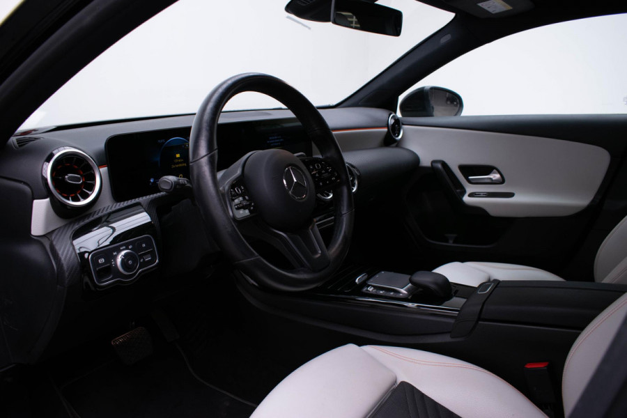 Mercedes-Benz A-Klasse 180 d Business Solution | Camera | Navi | LED |