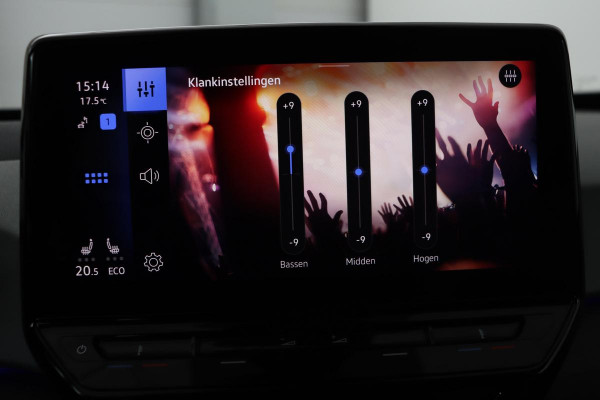 Volkswagen ID.3 First Plus 58 kWh | Stoel & stuurverwarming | Adaptive cruise | Matrix LED | Carplay | Keyless | Navigatie | Camera | Navigatie