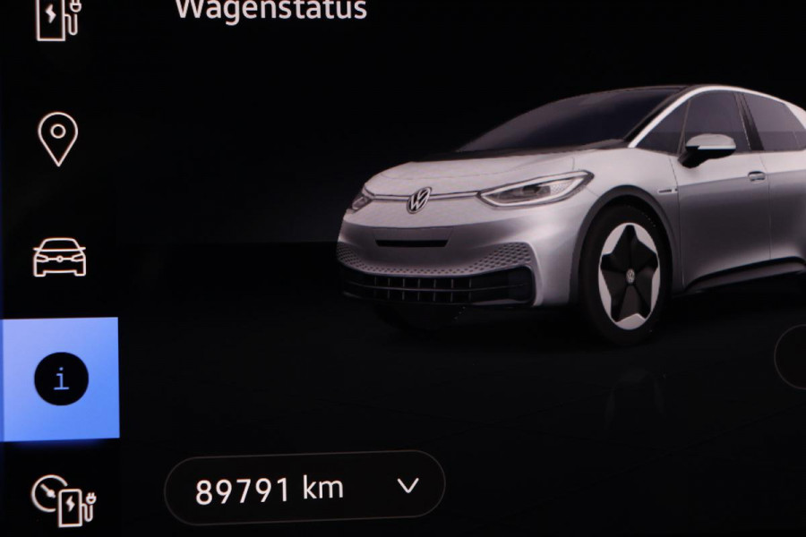 Volkswagen ID.3 First Plus 58 kWh | Stoel & stuurverwarming | Adaptive cruise | Matrix LED | Carplay | Keyless | Navigatie | Camera | Navigatie