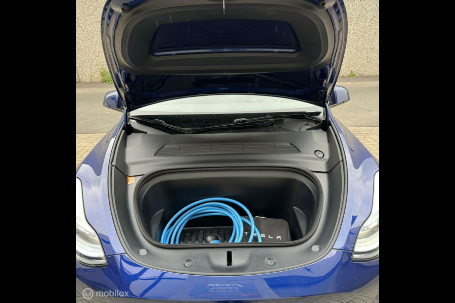 Tesla Model Y RWD BLAUW MiC 60KWH AMD RYZEN MMX PACK