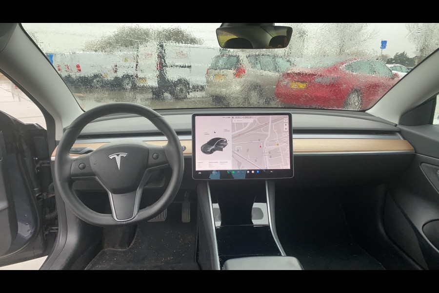 Tesla Model 3 STD RANGE-PLUS 239 PK ACCUTEST 86 %! 1e EIG. LEDER INTERIEUR. SLECHTS 81.000 KM TOT 2 JAAR GARANTIE