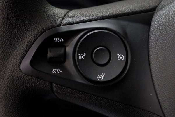 Opel Combo 1.2 PureTech 110pk Benzine L2H1 Airco/Navi/Camera 01-2024