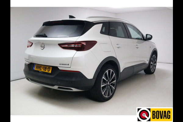 Opel Grandland X 1.6 Turbo Hybrid4 Innovation 300 PK | Leder | Led | Elec. stoel met geheugen | Stoelverw. en koeling Camera, PDC, 360 Camera