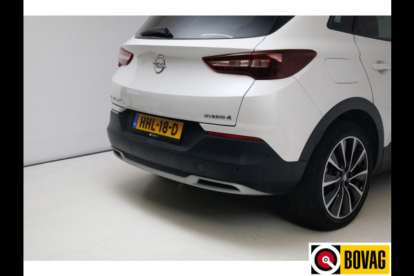 Opel Grandland X 1.6 Turbo Hybrid4 Innovation 300 PK | Leder | Led | Elec. stoel met geheugen | Stoelverw. en koeling Camera, PDC, 360 Camera