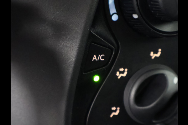 Toyota Aygo 1.0 VVT-i X-Fun Bi-Tone | Airco | Bluetooth | Privacy Glass |