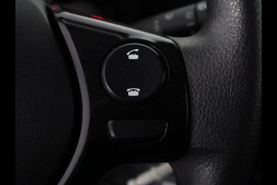 Toyota Aygo 1.0 VVT-i X-Fun Bi-Tone | Airco | Bluetooth | Privacy Glass |