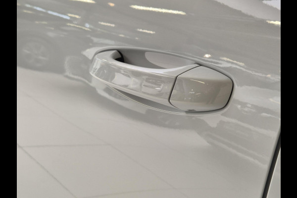 Peugeot 3008 1.2 Hybrid 136 GT Automaat | Navigatie | 360° camera | Kofferklep elektrisch | Stoel/Stuurverwarming | Apple Carplay/Android Auto Draadloos |