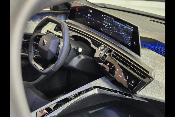 Peugeot 3008 1.2 Hybrid 136 GT Automaat | Navigatie | 360° camera | Kofferklep elektrisch | Stoel/Stuurverwarming | Apple Carplay/Android Auto Draadloos |