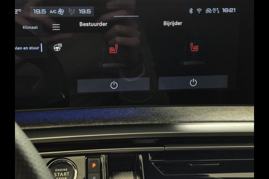 Peugeot 3008 1.2 Hybrid 136 GT Automaat | Navigatie | 360° camera | Kofferklep elektrisch | Stoel/Stuurverwarming | Apple Carplay/Android Auto Draadloos |